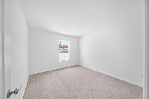 Tiny photo for 529 Rochdale Run, Delaware, OH 43015 (MLS # 226003207)