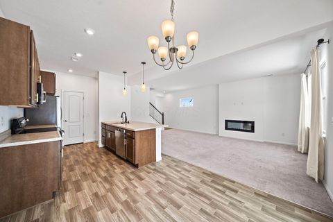 Tiny photo for 529 Rochdale Run, Delaware, OH 43015 (MLS # 226003207)