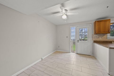 Tiny photo for 2947 Talbrock Circle, Dublin, OH 43017 (MLS # 225044393)