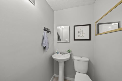 Tiny photo for 2947 Talbrock Circle, Dublin, OH 43017 (MLS # 225044393)