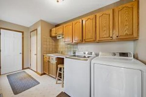 Tiny photo for 7559 Burgstresser Court, Canal Winchester, OH 43110 (MLS # 225044965)