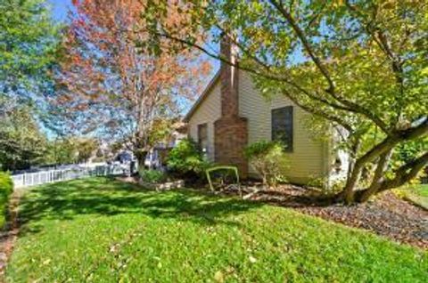 Tiny photo for 7559 Burgstresser Court, Canal Winchester, OH 43110 (MLS # 225044965)