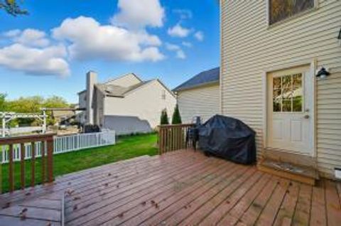 Tiny photo for 7559 Burgstresser Court, Canal Winchester, OH 43110 (MLS # 225044965)