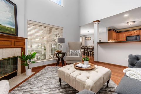 Tiny photo for 365 Sycamore Woods Lane, Columbus, OH 43230 (MLS # 226007357)