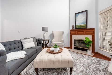 Tiny photo for 365 Sycamore Woods Lane, Columbus, OH 43230 (MLS # 226007357)