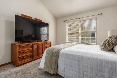 Tiny photo for 365 Sycamore Woods Lane, Columbus, OH 43230 (MLS # 226007357)