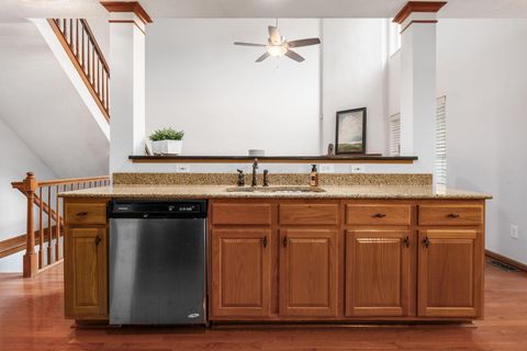 Tiny photo for 365 Sycamore Woods Lane, Columbus, OH 43230 (MLS # 226007357)