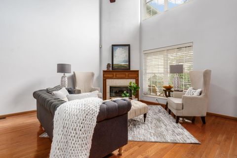 Tiny photo for 365 Sycamore Woods Lane, Columbus, OH 43230 (MLS # 226007357)