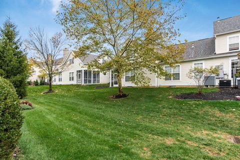 Tiny photo for 365 Sycamore Woods Lane, Columbus, OH 43230 (MLS # 226007357)