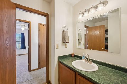 Tiny photo for 2535 Bridlewood Court, Obetz, OH 43207 (MLS # 226005531)