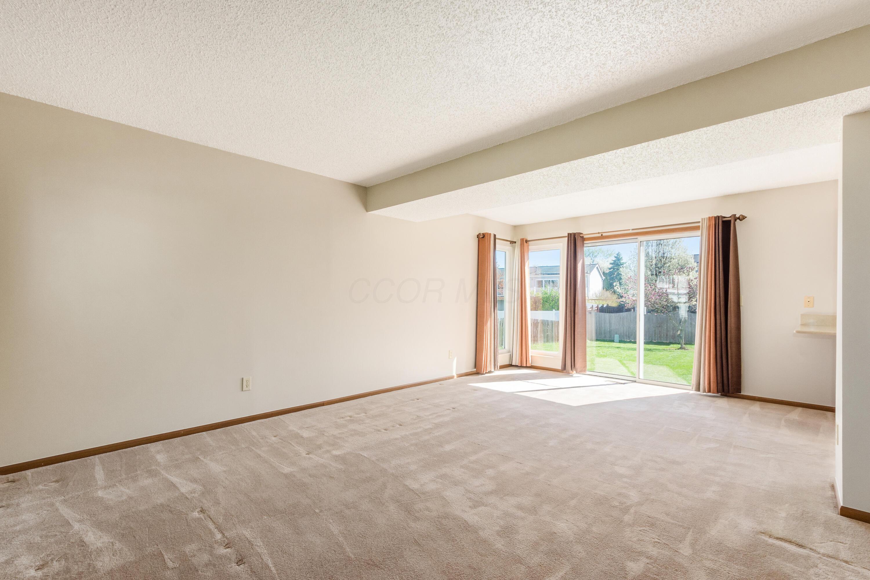3264 Foxpoint Drive, Hilliard, Ohio image 10