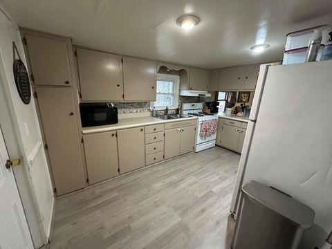 Tiny photo for 5185 Marietta Road W, Junction City, OH 43748 (MLS # 226004889)