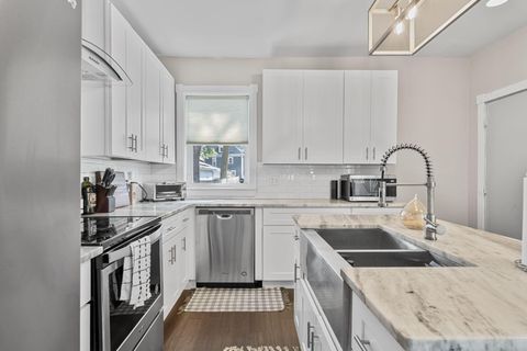 Tiny photo for 700 S Champion Avenue, Columbus, OH 43205 (MLS # 226003045)