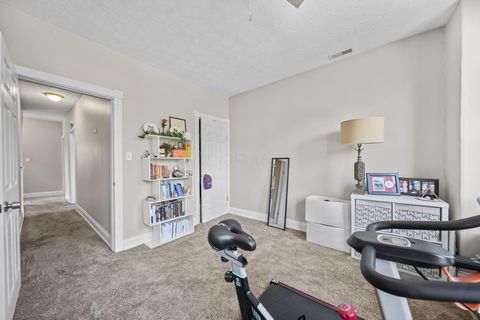 Tiny photo for 700 S Champion Avenue, Columbus, OH 43205 (MLS # 226003045)