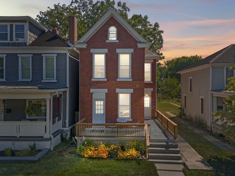 Tiny photo for 700 S Champion Avenue, Columbus, OH 43205 (MLS # 226003045)