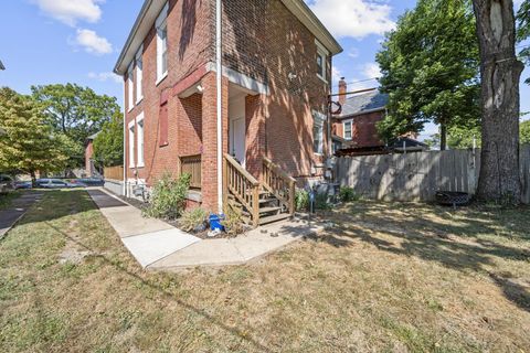 Tiny photo for 700 S Champion Avenue, Columbus, OH 43205 (MLS # 226003045)