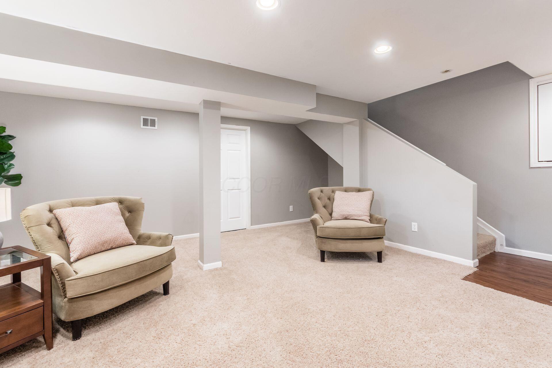 2282 Bryton Drive, Powell, Ohio image 37