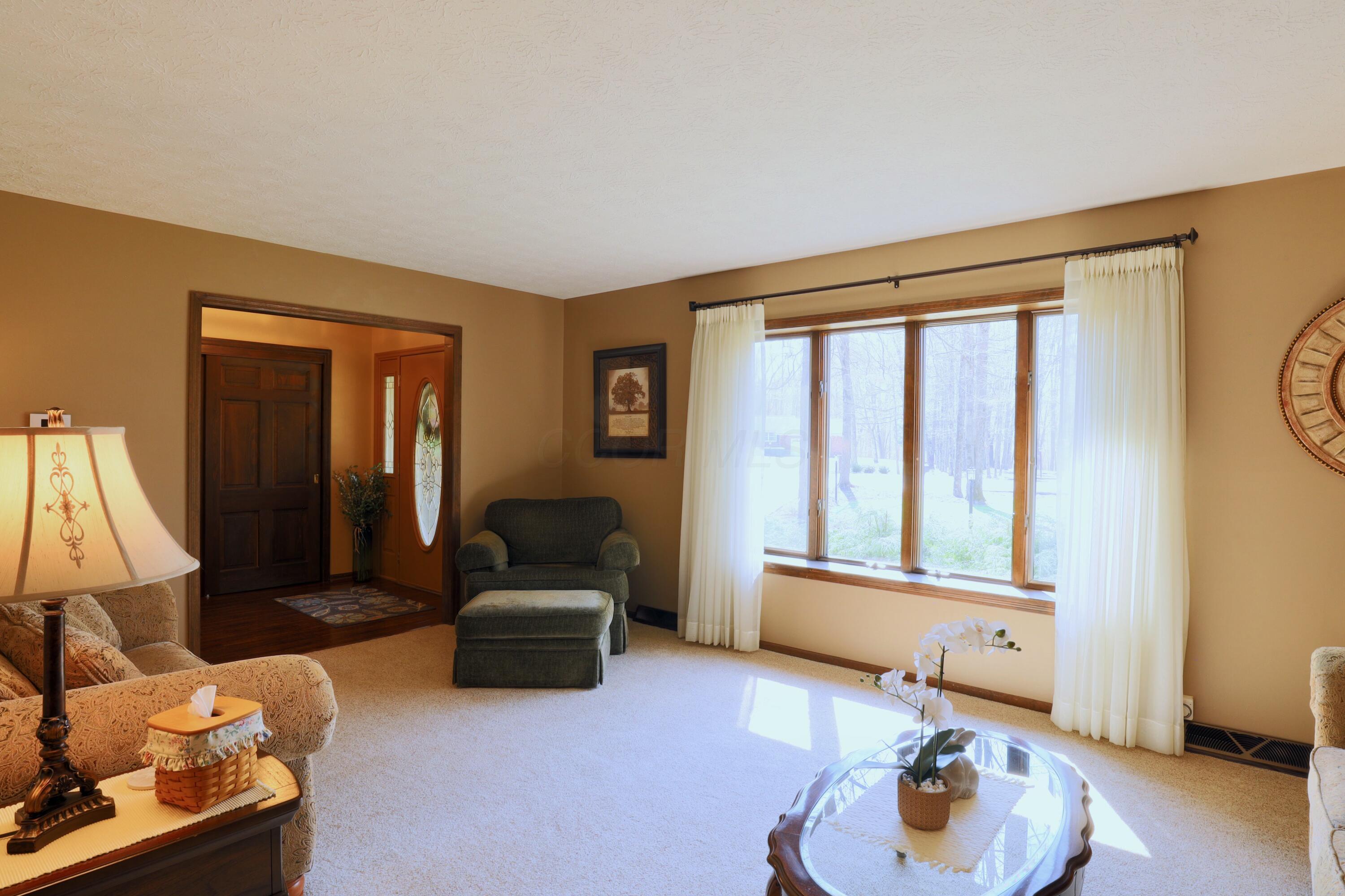 1140 Maple Lane, Lancaster, Ohio image 5