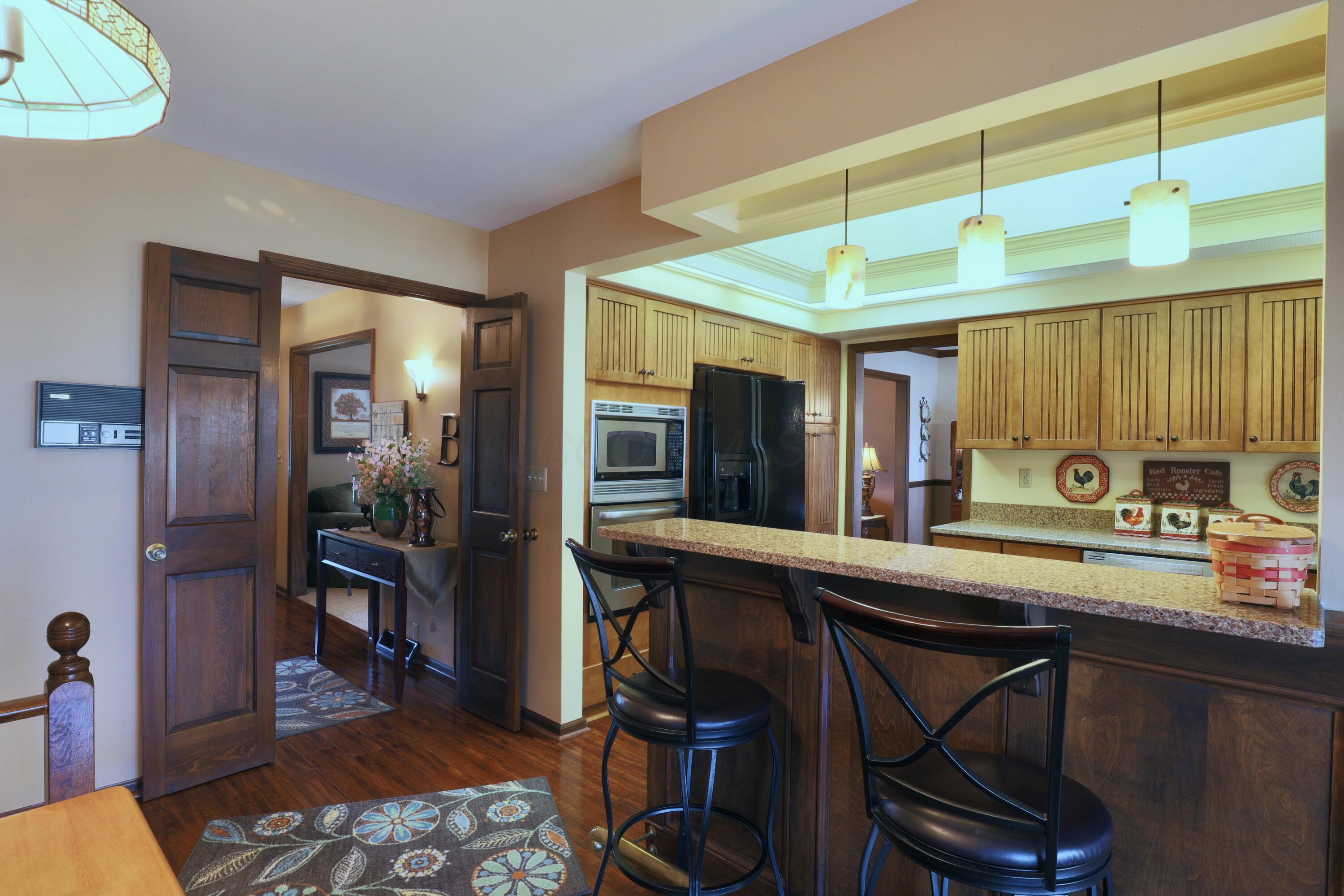 1140 Maple Lane, Lancaster, Ohio image 8