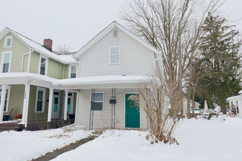 Photo of 130 W Fair Avenue, Lancaster, OH 43130 (MLS # 226003200)