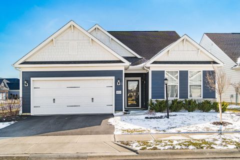 Photo of 3275 Sinatra Way, Powell, OH 43065 (MLS # 226005341)