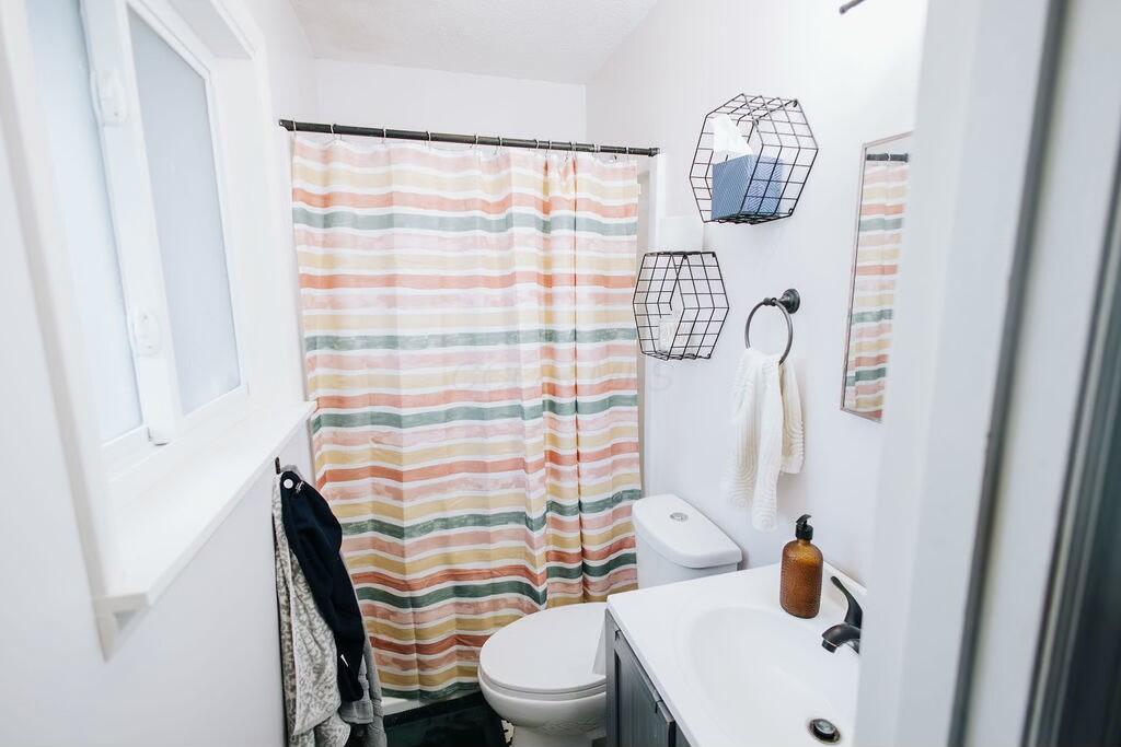 7 W Hills Drive, Athens, Ohio image 10