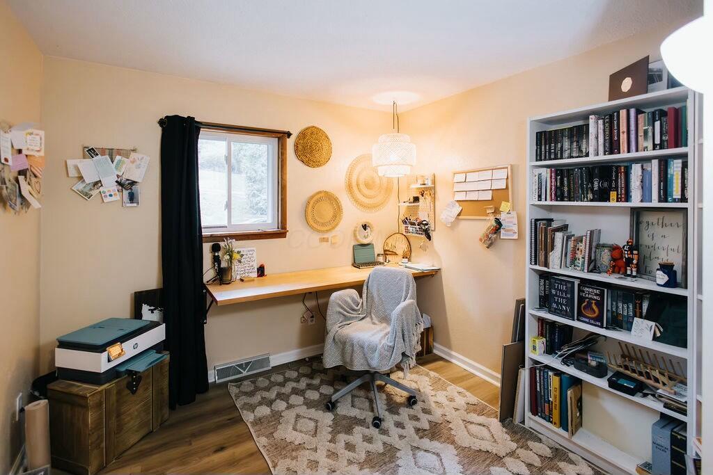 7 W Hills Drive, Athens, Ohio image 22