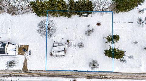 Tiny photo for 6160 Dresden Road, Zanesville, OH 43701 (MLS # 226000187)