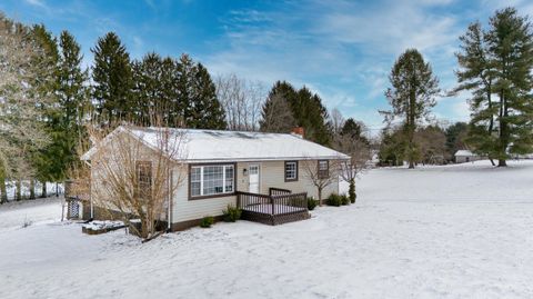 Tiny photo for 6160 Dresden Road, Zanesville, OH 43701 (MLS # 226000187)