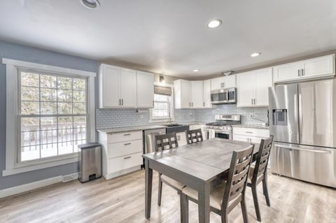 Tiny photo for 6160 Dresden Road, Zanesville, OH 43701 (MLS # 226000187)