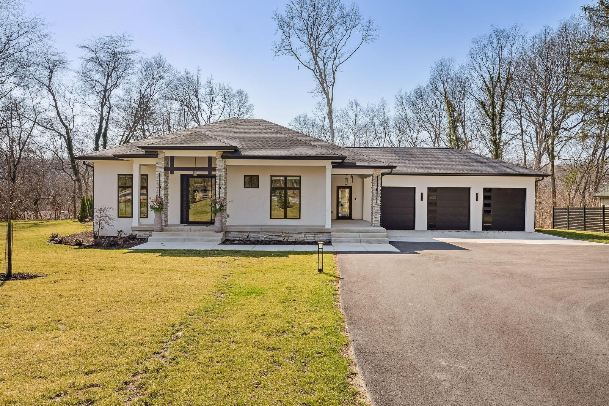 8159 Riverside Drive, Powell, Ohio image 2