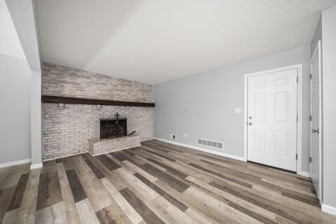 Tiny photo for 1971 New Market Drive, Grove City, OH 43123 (MLS # 226013969)