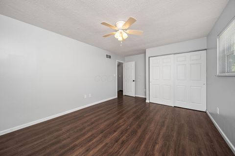 Tiny photo for 1971 New Market Drive, Grove City, OH 43123 (MLS # 226013969)