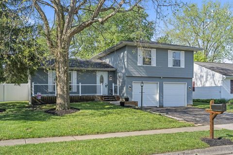 Tiny photo for 1971 New Market Drive, Grove City, OH 43123 (MLS # 226013969)