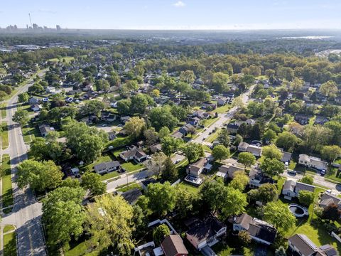 Tiny photo for 1971 New Market Drive, Grove City, OH 43123 (MLS # 226013969)