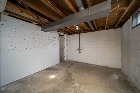 Tiny photo for 1971 New Market Drive, Grove City, OH 43123 (MLS # 226013969)