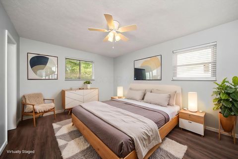 Tiny photo for 1971 New Market Drive, Grove City, OH 43123 (MLS # 226013969)