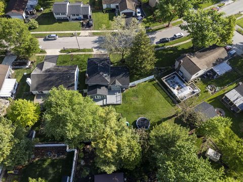 Tiny photo for 1971 New Market Drive, Grove City, OH 43123 (MLS # 226013969)