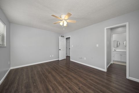 Tiny photo for 1971 New Market Drive, Grove City, OH 43123 (MLS # 226013969)