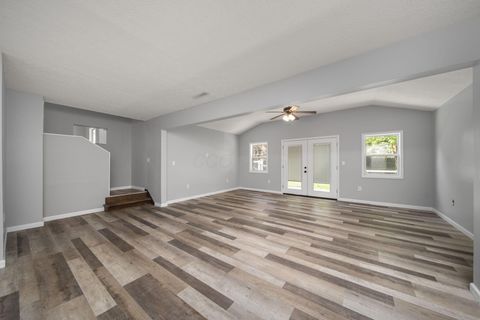 Tiny photo for 1971 New Market Drive, Grove City, OH 43123 (MLS # 226013969)