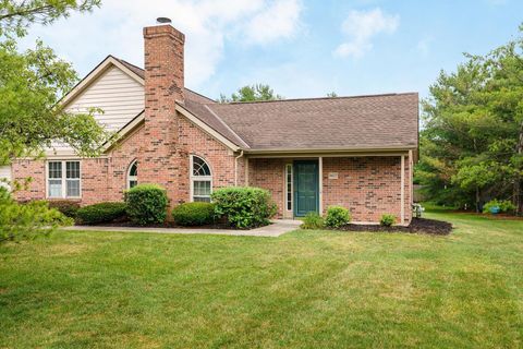 Photo of 9427 Clermont Circle, Powell, OH 43065 (MLS # 226003540)