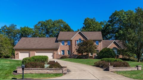 Photo of 125 Summerwood Circle, Zanesville, OH 43701 (MLS # 225038796)