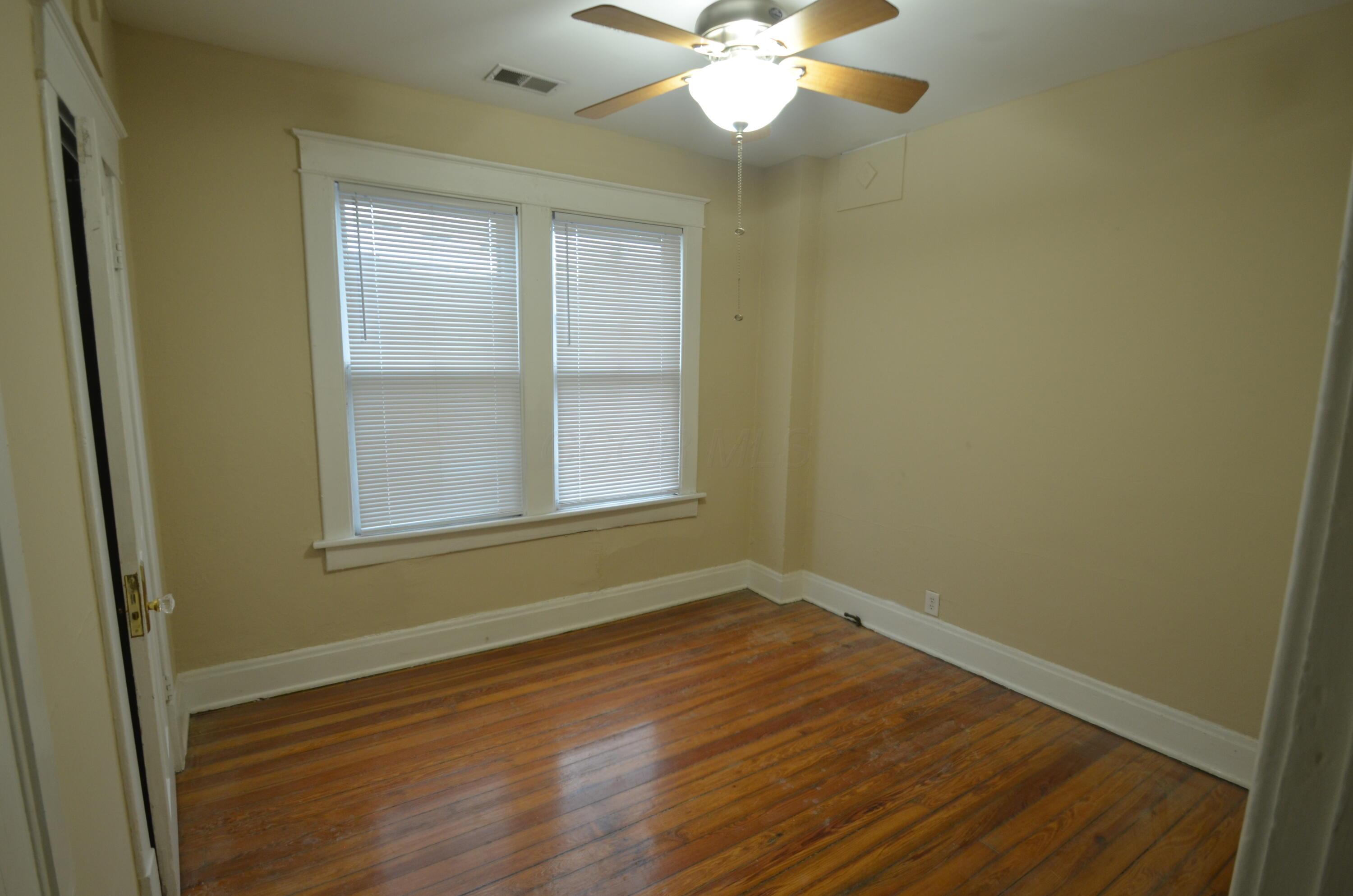 Columbus, Ohio 43201, United States, 2 Bedrooms Bedrooms, ,2 BathroomsBathrooms,Residential,Active,87501