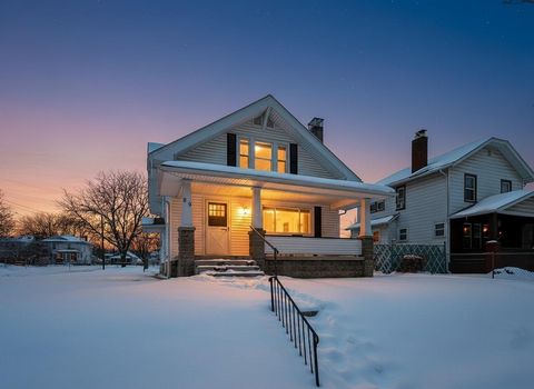 Photo of 89 N Roys Avenue, Columbus, OH 43204 (MLS # 226003572)