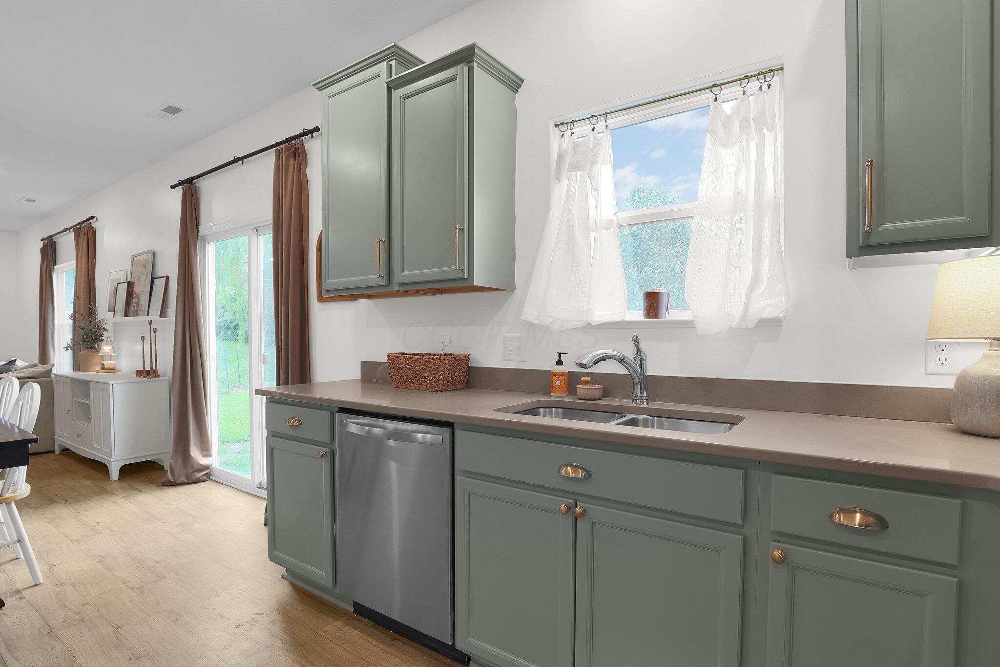 417 Bren Drive, Lancaster, Ohio image 19