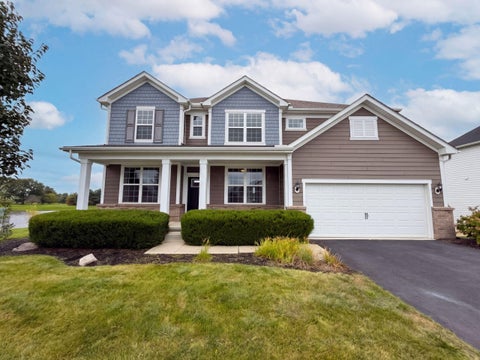 Photo of 324 Silver Fox Way, Delaware, OH 43015 (MLS # 226038005)