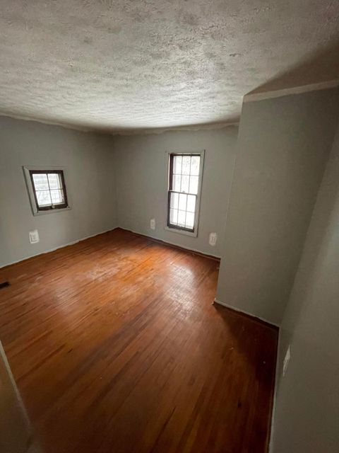 Tiny photo for 3531 Lockbourne Road, Columbus, OH 43207 (MLS # 226003102)