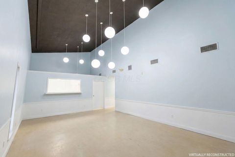 Photo of 1981 Granville Pike NE, Lancaster, OH 43130 (MLS # 226006089)