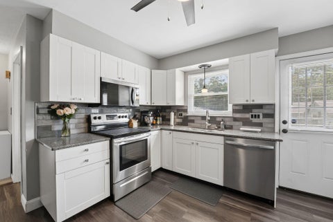 Tiny photo for 3455 Scottwood Road, Columbus, OH 43227 (MLS # 226033900)