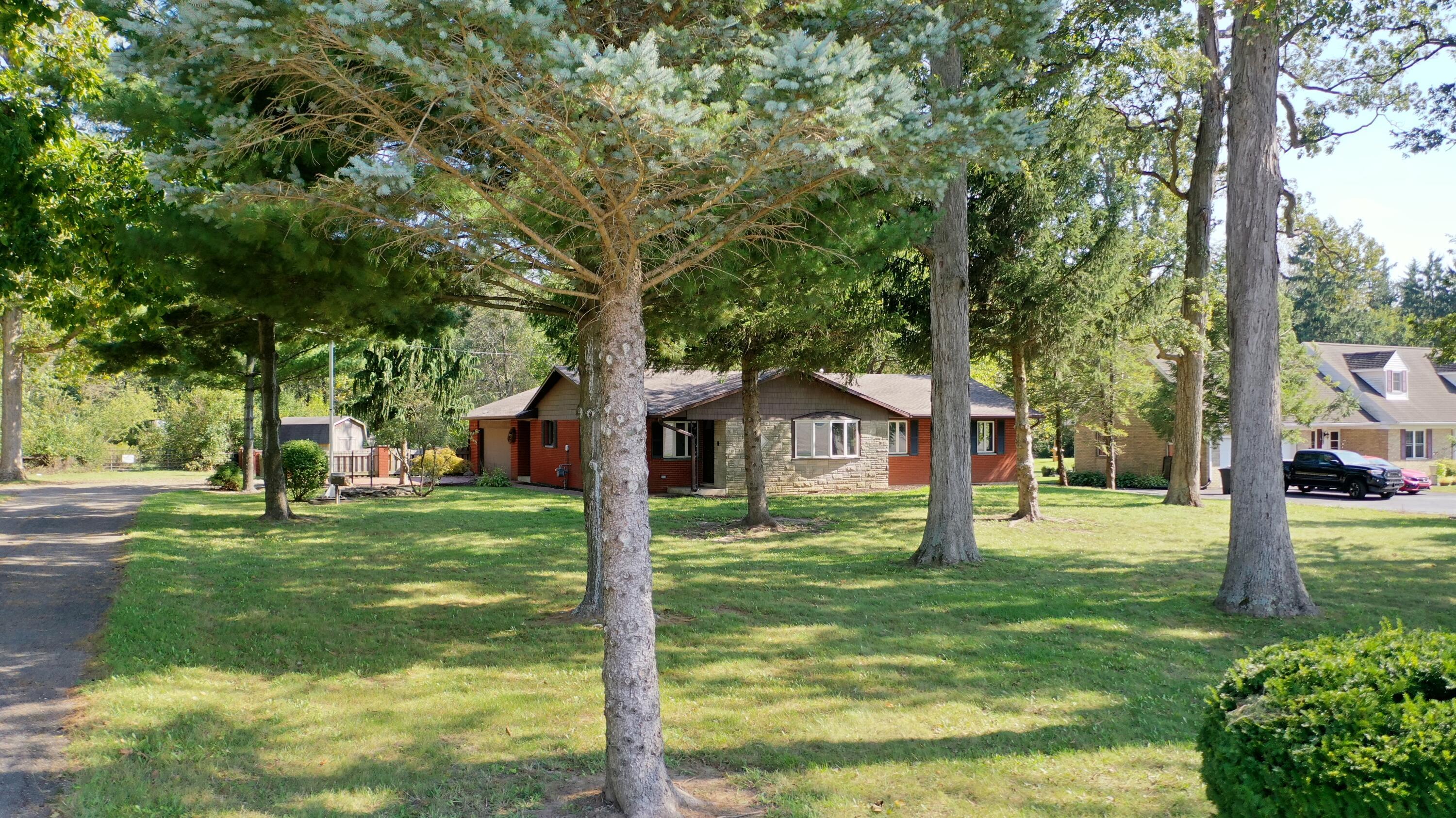 632 Bowman Road, Springfield, Ohio image 4